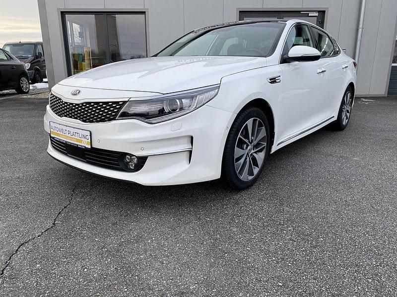 Gebraucht Kia Optima Spirit 141 PS (103 kW) 2016 Weiß Limousine
