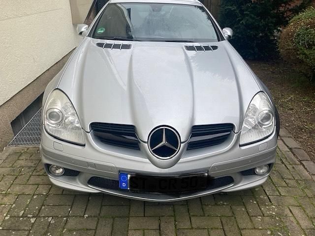 Gebraucht Mercedes SLK350 272 PS (200 kW) 2005 Silber Cabrio