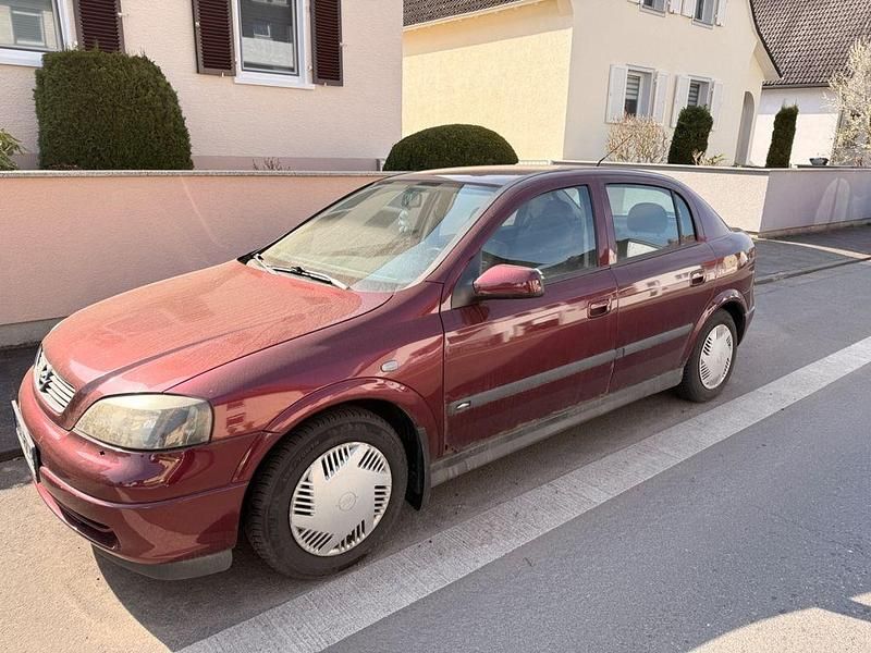 Gebraucht Opel Astra 84 PS (61 kW) 2002 Andere farben Limousine