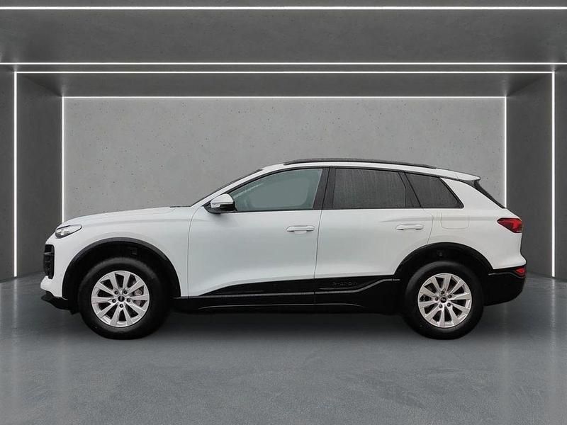 Gebraucht Audi Q6 e-tron Ambiente 185 kW (252 PS) 2025 Weiß SUV