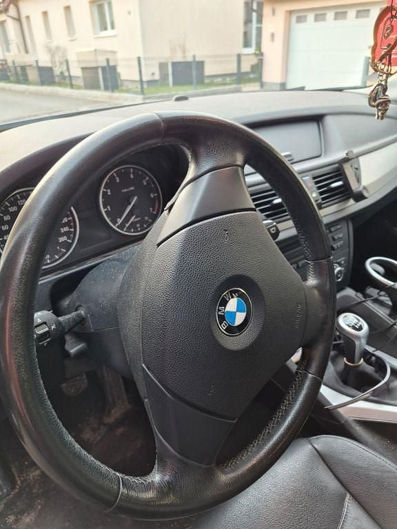 Gebraucht BMW X1 150 PS (110 kW) 2010 Grau SUV