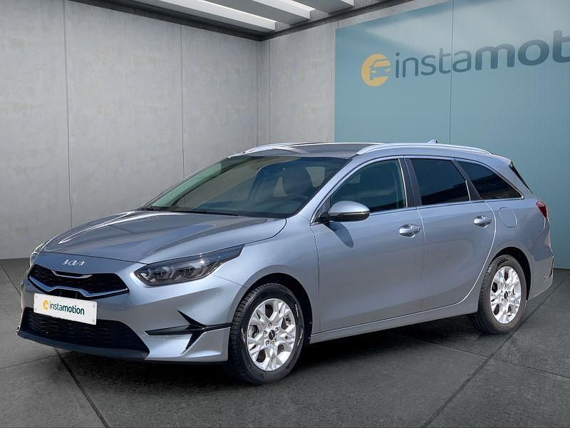 Silber Gebraucht 2023 Kia Ceed Kombi | 22.449 € (Fairer Preis) - Bild 1/4
