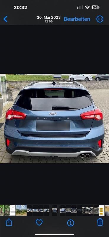 Gebraucht Ford Focus Active 150 PS (110 kW) 2019 Blau Limousine