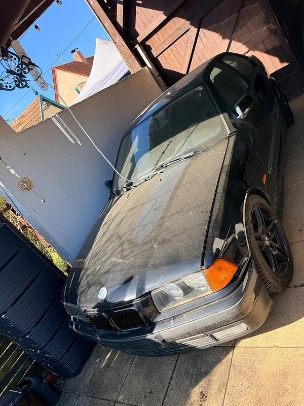 Gebraucht BMW 316 102 PS (75 kW) 1999 Schwarz Coupé