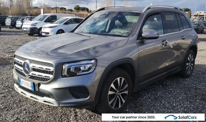 Gebraucht Mercedes GLB200 150 PS (110 kW) 2022 Grau SUV