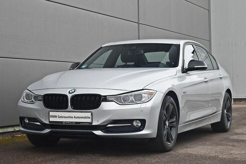 Gebraucht BMW 316 Performance 136 PS (100 kW) 2012 Gletschersilber Limousine