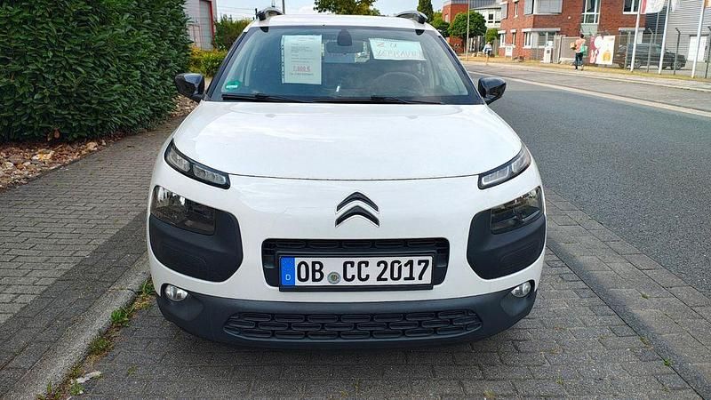 Weiß Gebraucht 2015 Citroën C4 Cactus Feel Kleinwagen | 5.900 € (Fairer Preis) - Bild 1/4
