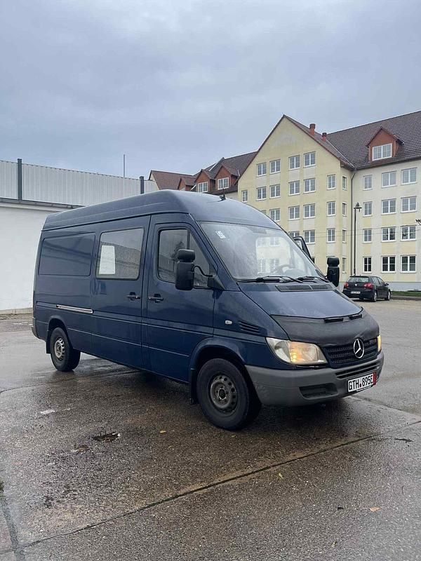 Blau Gebraucht 2005 Mercedes Sprinter Van | 4.399 € - Bild 1/4