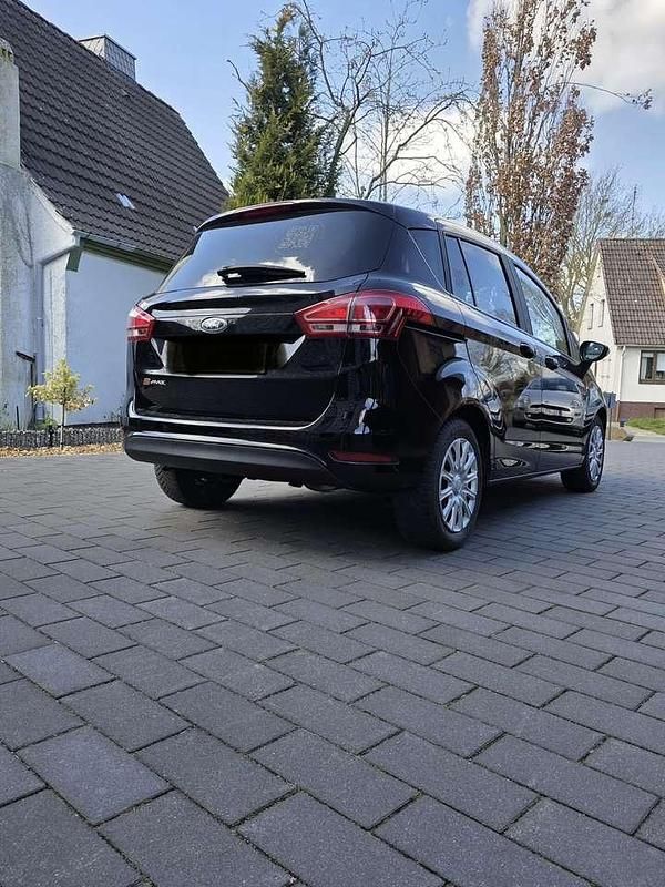 Gebraucht Ford B-MAX Cool & Connect 125 PS (91 kW) 2017 Schwarz Van / Kleinbus