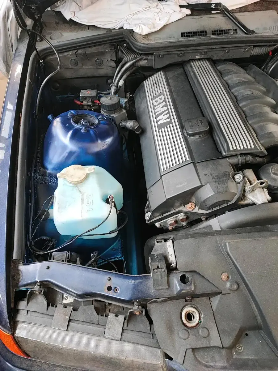 Gebraucht BMW 323 170 PS (125 kW) 1995 Blau Coupé