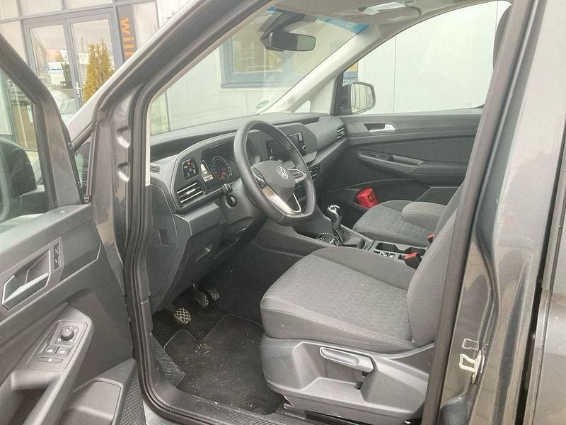 Gebraucht VW Caddy Life 123 PS (90 kW) 2024 Grau Van / Kleinbus