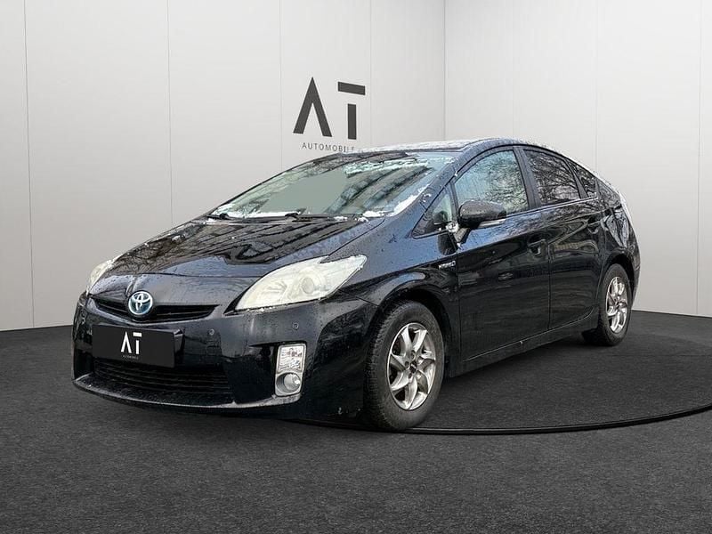 Schwarz Gebraucht 2011 Toyota Prius Life Limousine | 7.990 € (Fairer Preis) - Bild 1/4