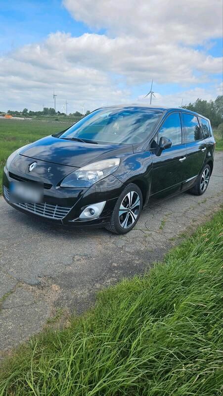 Schwarz Gebraucht 2010 Renault Grand Scénic III Van / Kleinbus | 3.700 € (Etwas zu teuer) - Bild 1/4