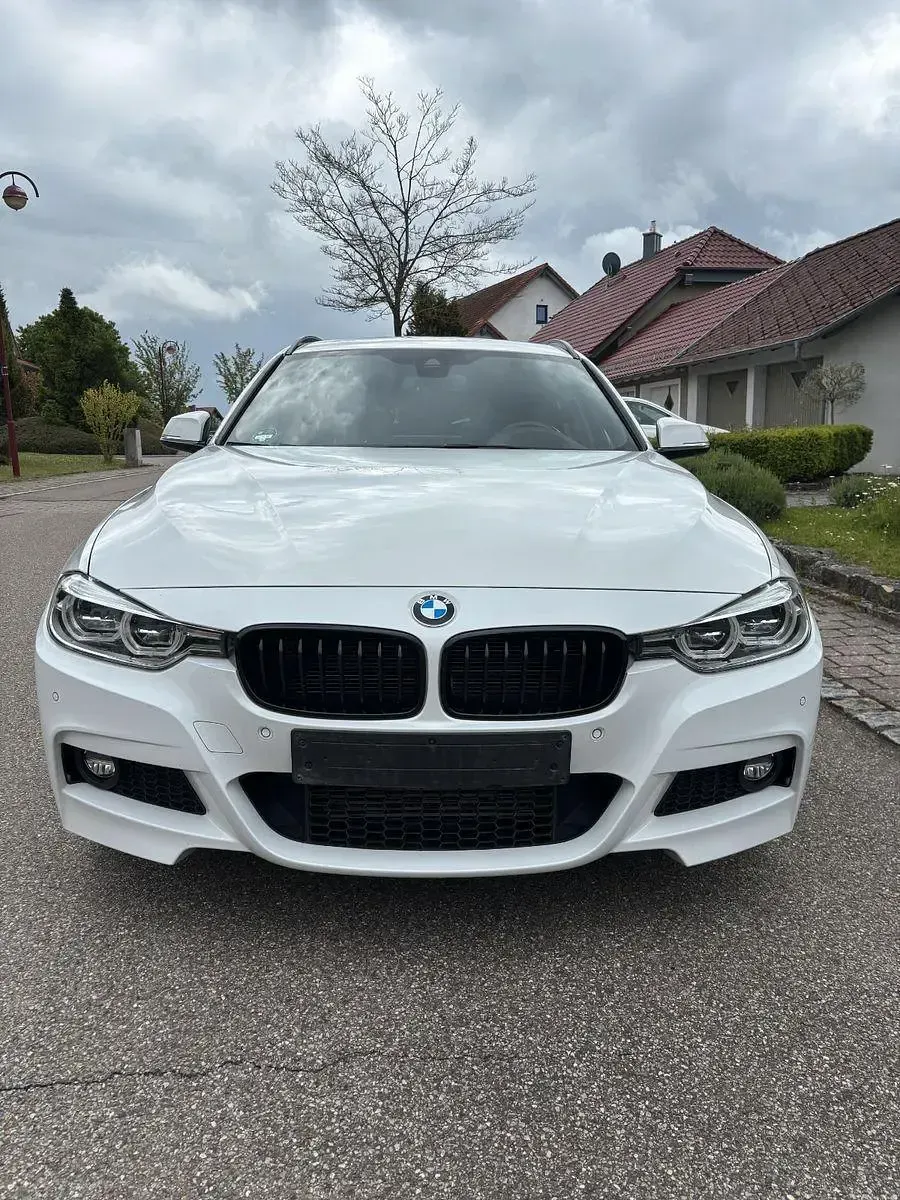 Gebraucht BMW 320 M Sport 190 PS (139 kW) 2017 Weiß Kombi