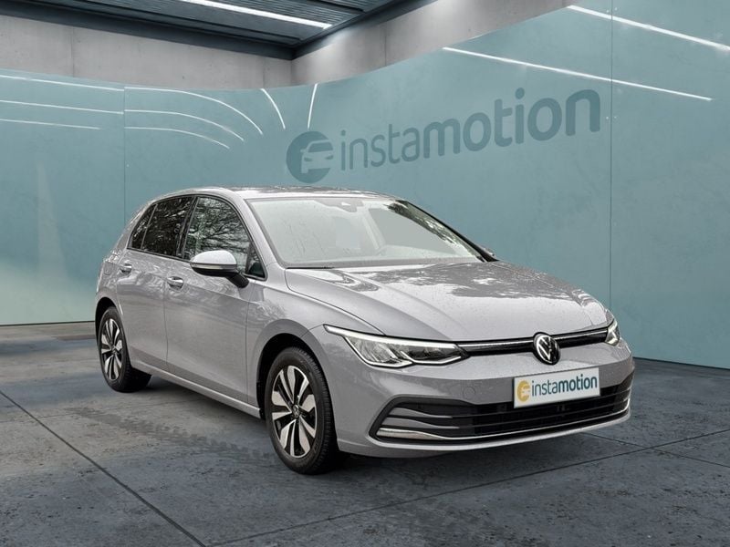 Grau Gebraucht 2024 VW Golf VIII Move Limousine | 24.490 € (Guter Preis) - Bild 1/4