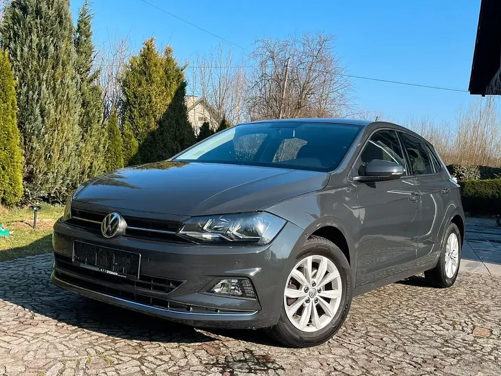 Second-hand VW Polo Highline 95 CP (69 kW) 2019 Gri Hatchback