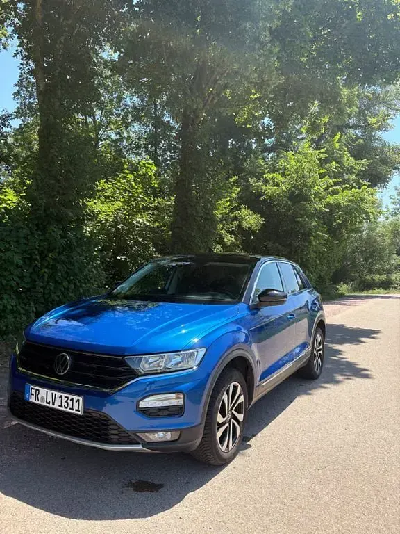 Gebraucht VW T-Roc Active 150 PS (110 kW) 2021 Blau SUV