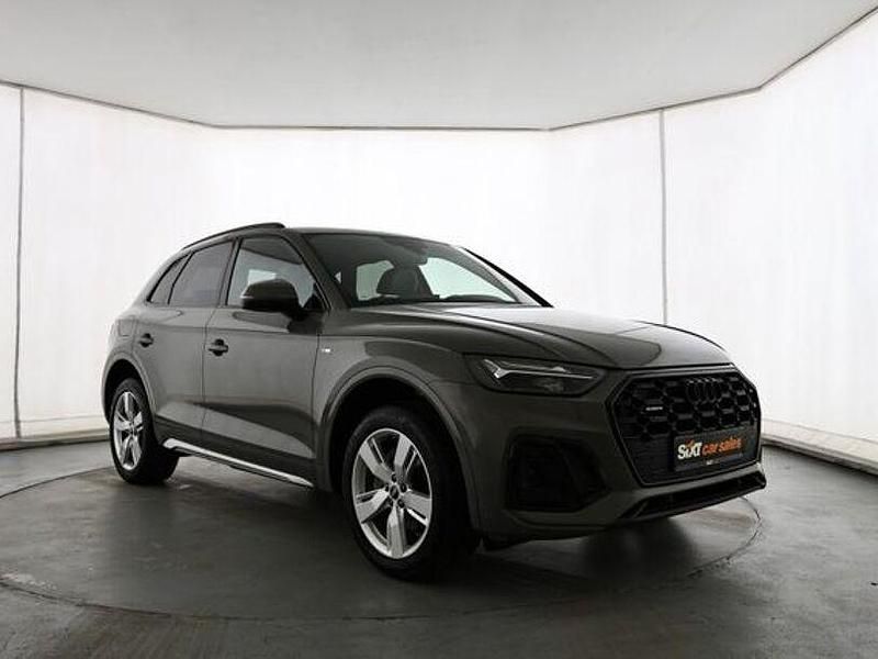 Grau Gebraucht 2022 Audi Q5 S-Line SUV | 34.440 € (Fairer Preis) - Bild 1/4