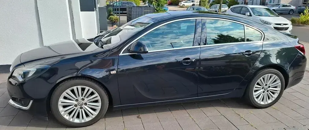 Gebraucht Opel Insignia 170 PS (125 kW) 2015 Schwarz Limousine