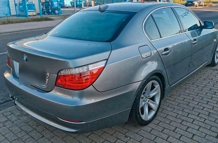 Gebraucht BMW 535 2008 Grau Limousine