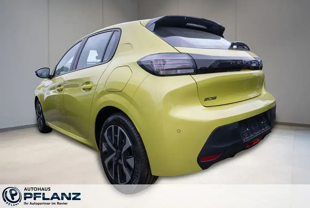 Gebraucht Peugeot 208 Active 75 PS (55 kW) 2024 Gelb Kleinwagen