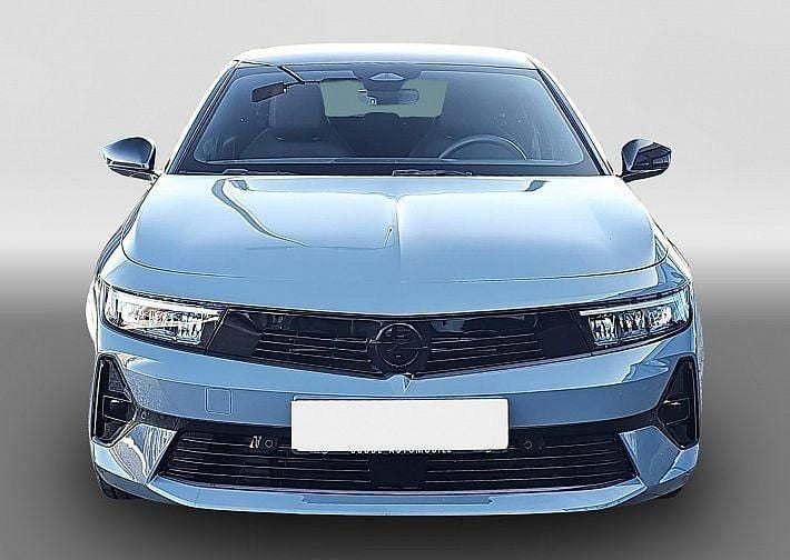 Nowe Opel Astra 131 KM (96 kW) 2026 Szary Sedan/Limuzyna