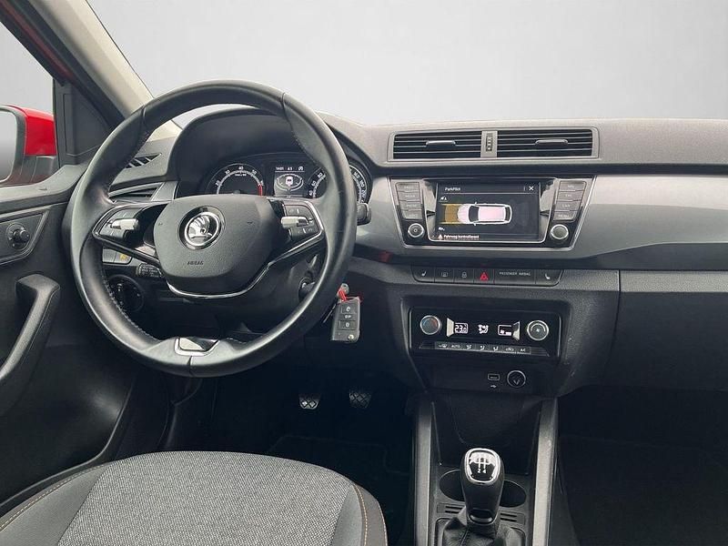 Gebraucht Skoda Fabia Clever 95 PS (69 kW) 2022 Velvetrot premium metallic Kleinwagen