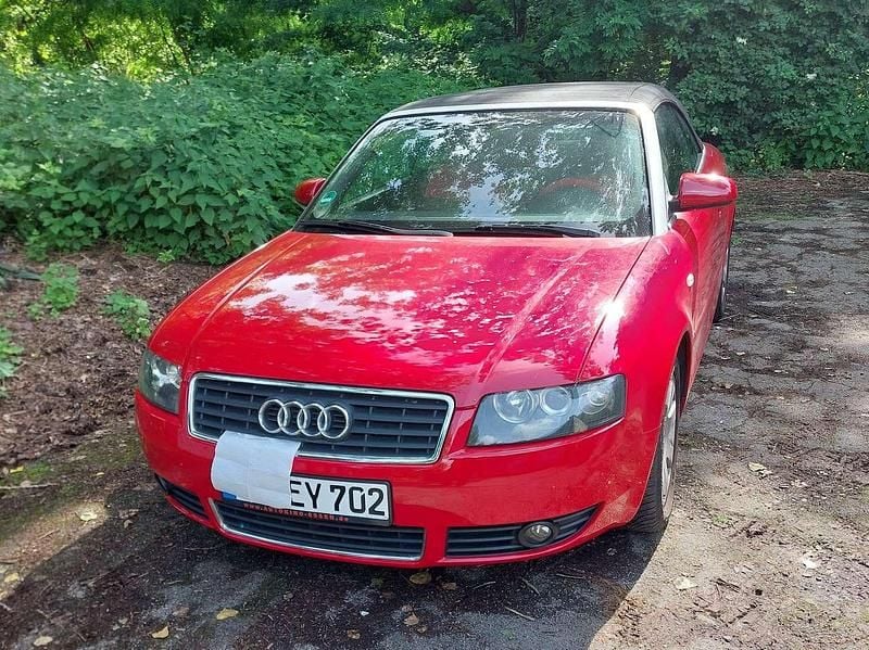 Rot Gebraucht 2005 Audi Cabriolet Cabrio | 4.500 € (Fairer Preis) - Bild 1/4