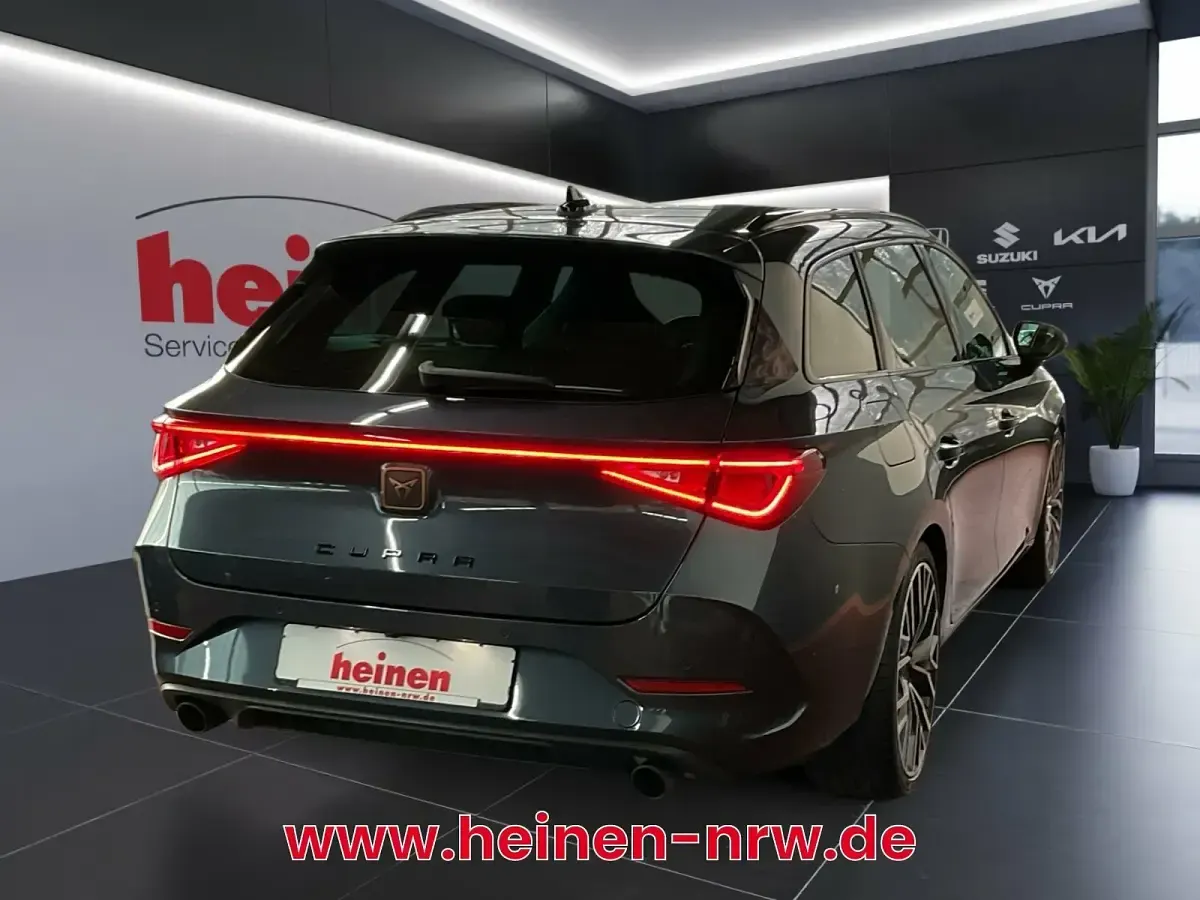 Usata Cupra Leon VZ 245 CV (180 kW) 2023 Grigio Berlina