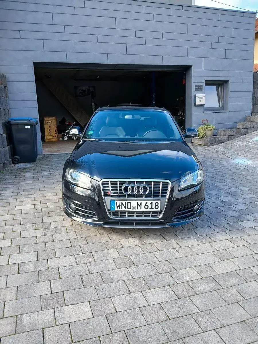 Gebraucht Audi S3 Sportback Sport 265 PS (194 kW) 2010 Schwarz Kleinwagen