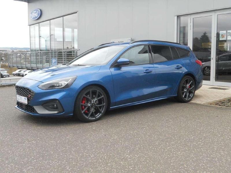 Gebraucht Ford Focus ST 280 PS (205 kW) 2020 Performanceblau metallic Kombi