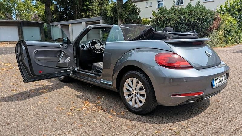 Second-hand VW Beetle 105 CP (77 kW) 2018 Gri Hatchback