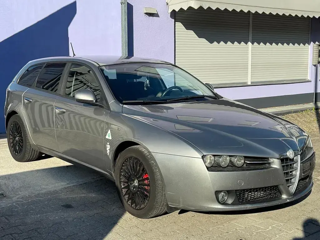 Occasion Alfa Romeo 159 150 ch (110 kW) 2009 Gris Berline