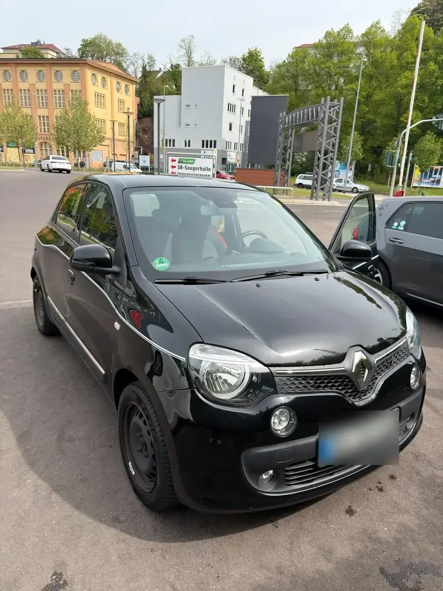Gebraucht Renault Twingo 90 PS (66 kW) 2015 Schwarz Kleinwagen