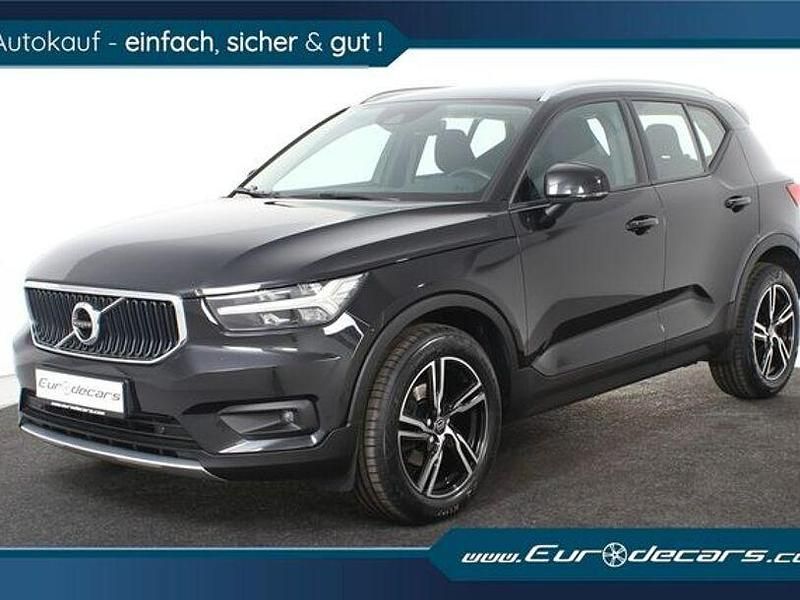 Schwarz Gebraucht 2021 Volvo XC40 R-Design SUV | 25.800 € (Fairer Preis) - Bild 1/4