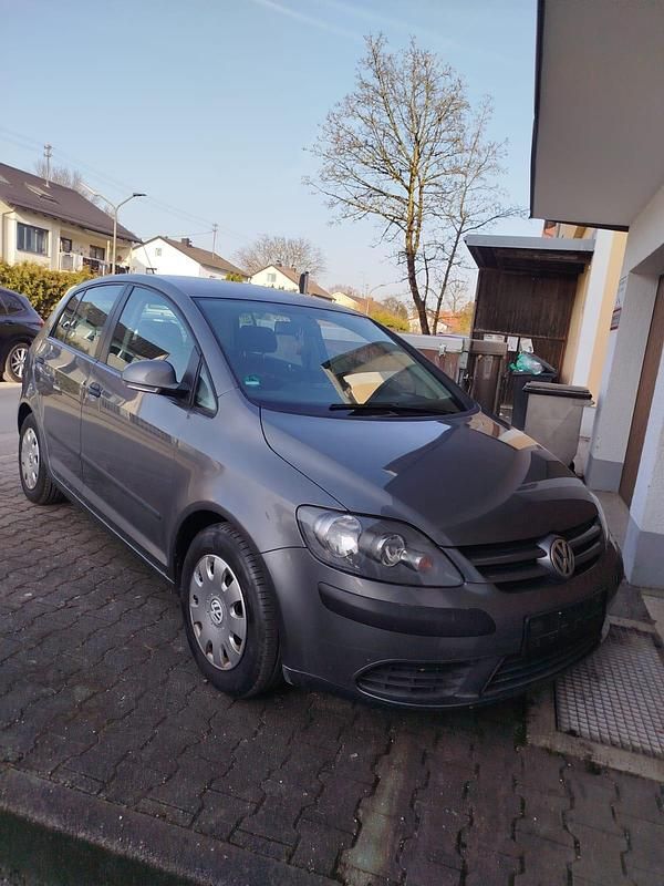 Gebraucht VW Golf IV 75 PS (55 kW) 2005 Grau Limousine