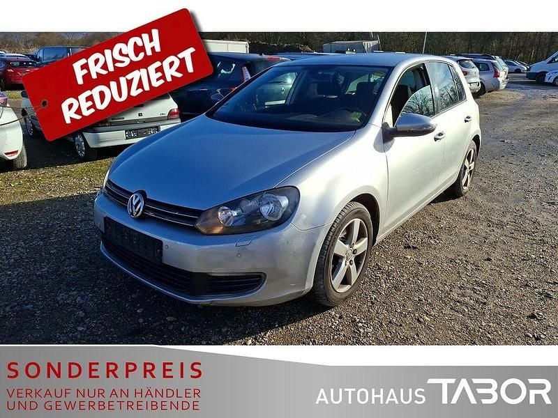Gebraucht VW Golf VII 160 PS (117 kW) 2012 Reflexsilber metallic Limousine