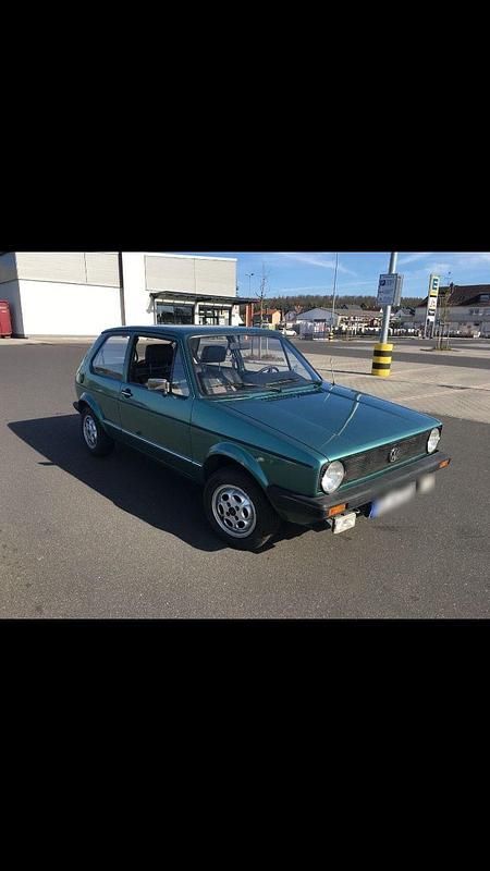 Gebraucht VW Golf I 50 PS (36 kW) 1983 Grün Kleinwagen