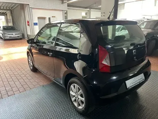 Gebraucht Seat Mii Chic 60 PS (44 kW) 2017 Schwarz Kleinwagen
