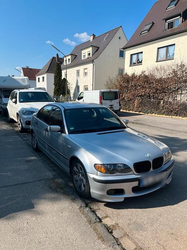 Gebraucht BMW 325 192 PS (141 kW) 2004 Silber Limousine