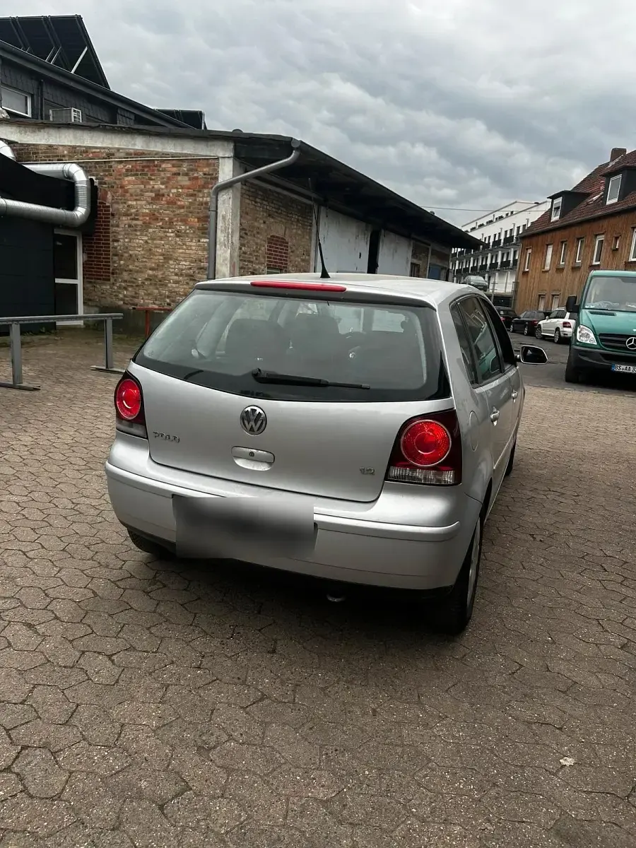 Gebraucht VW Polo 65 PS (47 kW) 2007 Silber Kleinwagen