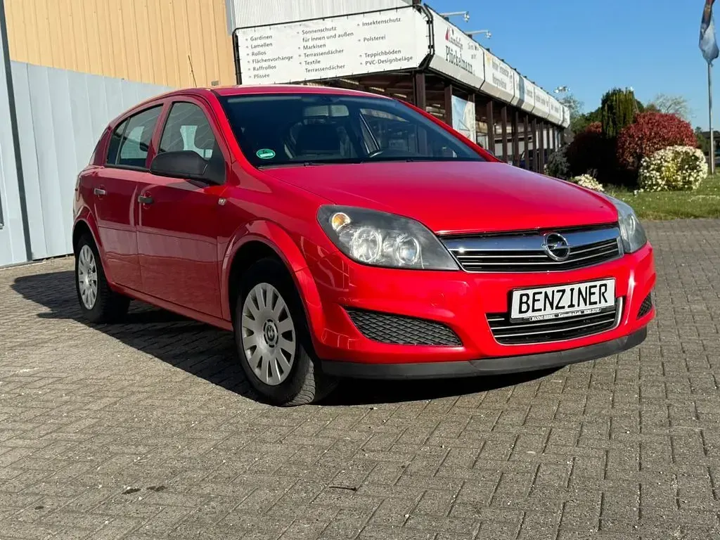 Gebraucht Opel Astra 90 PS (66 kW) 2009 Rot Limousine