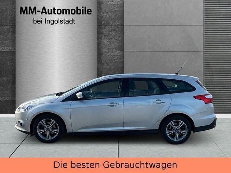 Gebraucht Ford Focus SYNC Edition 125 PS (91 kW) 2014 Polarsilber metallic Kombi