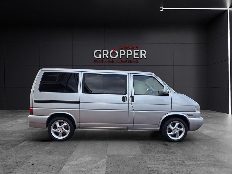 Usata VW Multivan 151 CV (111 kW) 2002 Grigio Monovolume