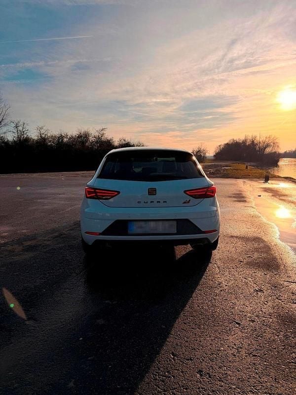 Gebraucht Seat Leon CUPRA 300 PS (220 kW) 2017 Weiß Kombi