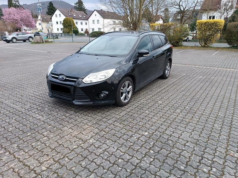 Gebraucht Ford Focus 163 PS (119 kW) 2013 Schwarz Kombi