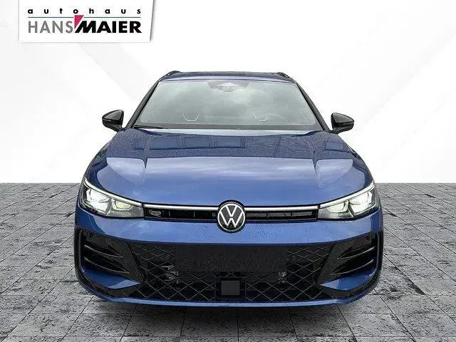 Neu VW Passat R-line 265 PS (194 kW) 2025 Blau Kombi