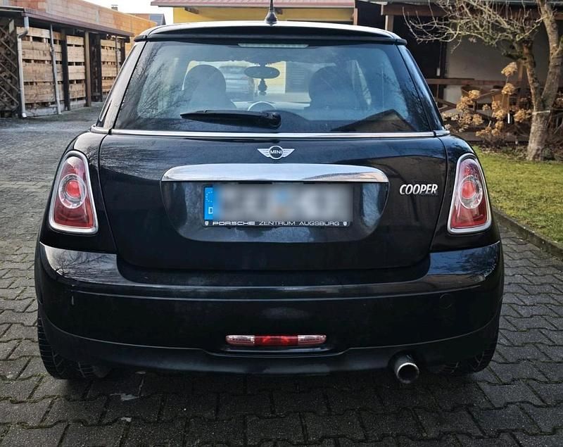 Gebraucht Mini Cooper 122 PS (89 kW) 2011 Schwarz Kleinwagen
