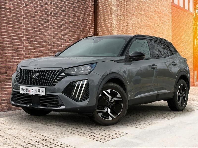 Gebraucht Peugeot 2008 GT 131 PS (96 kW) 2024 Grau SUV