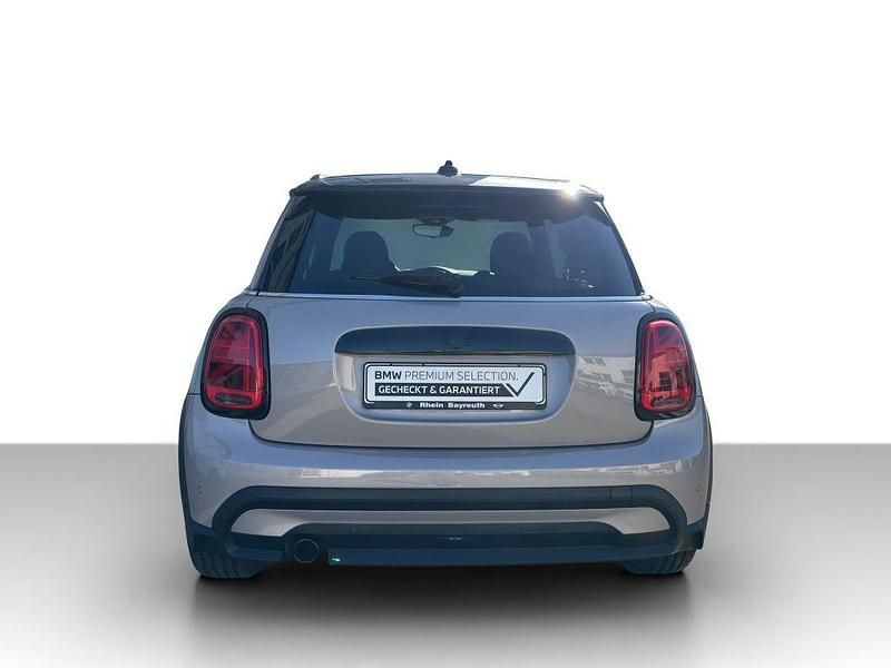 Gebraucht Mini Cooper Sport 136 PS (100 kW) 2022 Rooftop grey metallic Kleinwagen